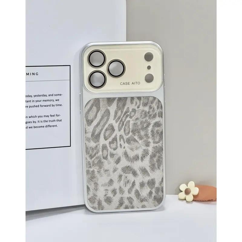 Leopard Print Phone Case — Edition 5585 phone case, view 5